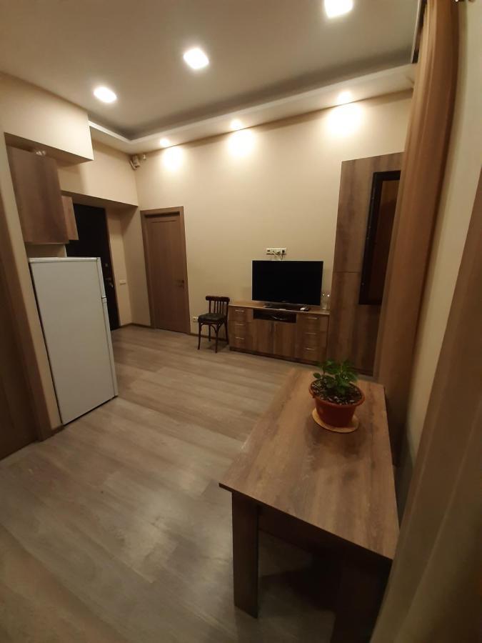 Yerevan, Abovyan 34 My Street Εξωτερικό φωτογραφία