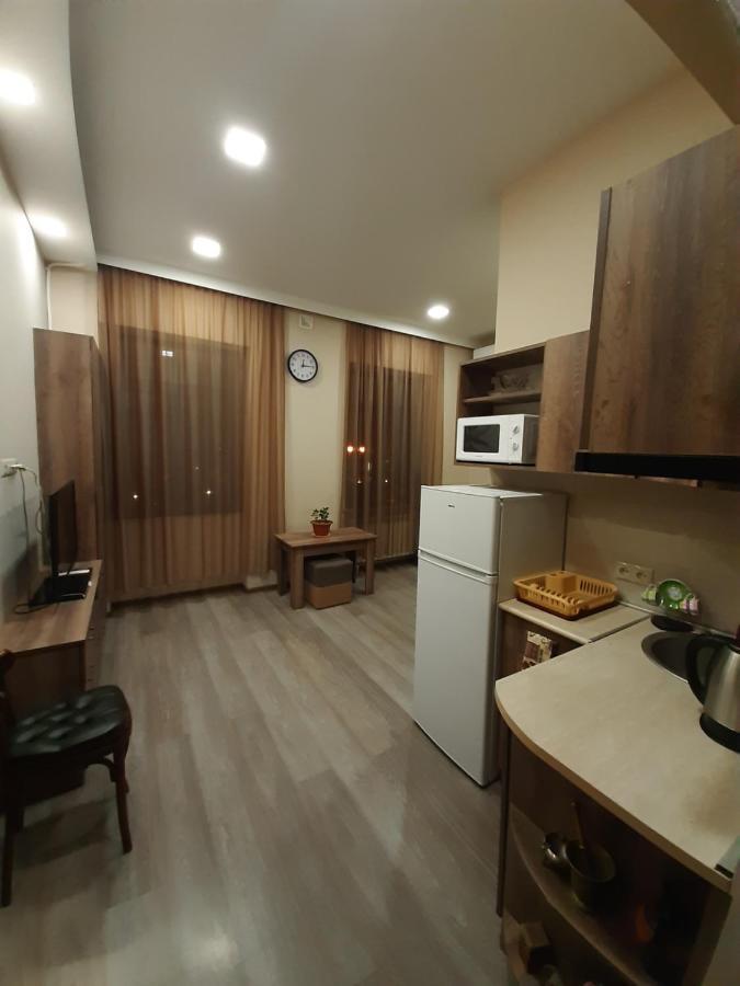 Yerevan, Abovyan 34 My Street Εξωτερικό φωτογραφία