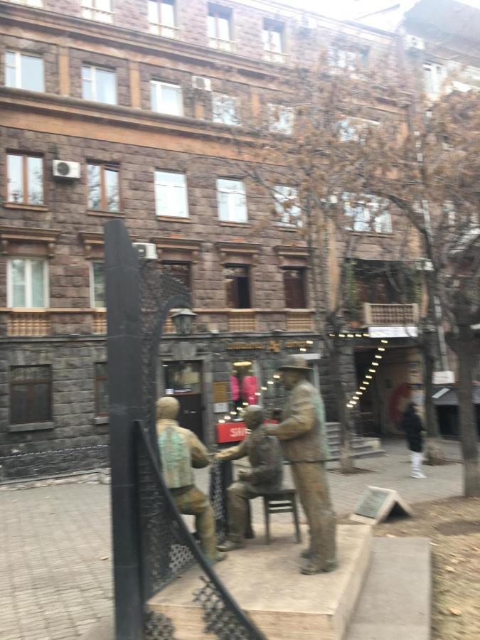 Yerevan, Abovyan 34 My Street Εξωτερικό φωτογραφία